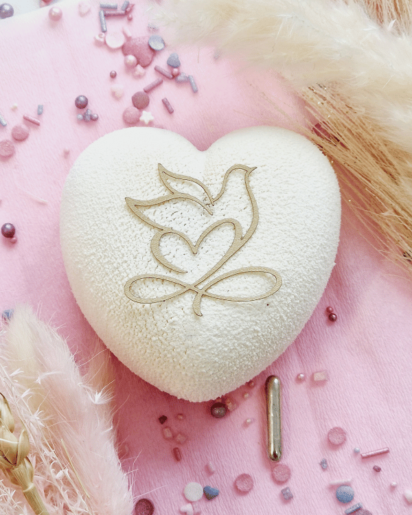 Zestaw dekorów na monoporcje "Gołąb linearny + serce"