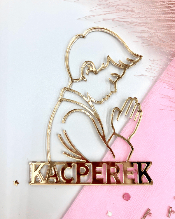 Topper / dekor na tort "Chłopiec modlitwa + dowolne Imię"